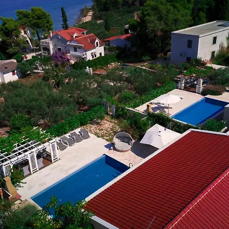 Sea Cats' Villas Sutivan Exterior photo